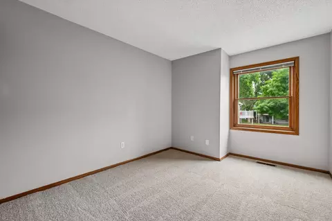 Bedroom - 4154 Meadowlark Way, Eagan, MN 55122 photo 4 of 6