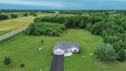 7057 133rd St, Milaca, MN 56353