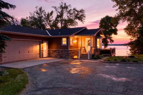 68348 215th St, Darwin, MN 55324
