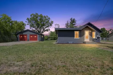 213 Roosevelt Rd SW, Bemidji, MN 56601