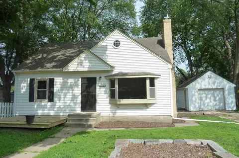 6114 Dupont Ave N, Brooklyn Center, MN 55430