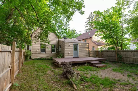 Exterior - 815 Fir St, Brainerd, MN 56401 photo 5 of 7