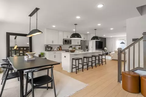 15577 Everglade Ave, Apple Valley, MN 55124