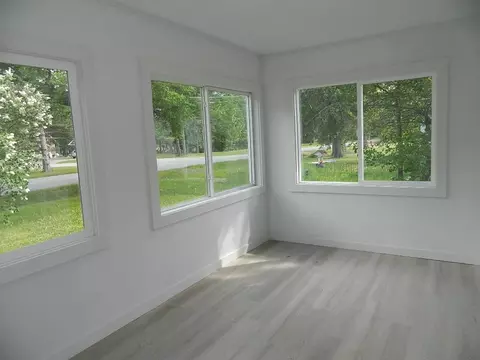 Living - 117 Front St, Littlefork, MN 56653 photo 4 of 5