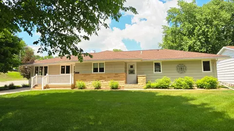 690 7th Ave, Granite Falls, MN 56241