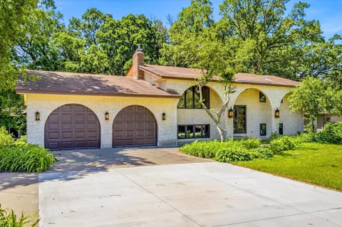 316 Colleen Ave, Shoreview, MN 55126
