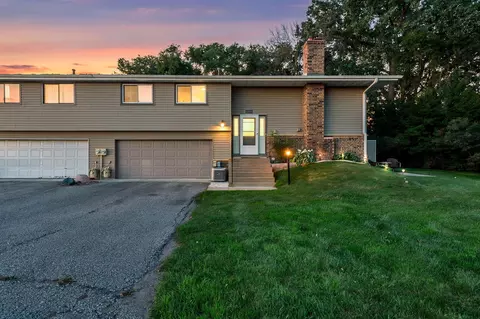 11954 70th Pl N, Maple Grove, MN 55369