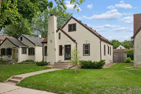 4429 Knox Ave N, Minneapolis, MN 55412