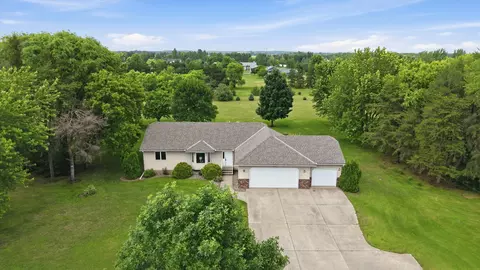 View/Area - 1850 E 49th St SE, Saint Cloud, MN 56304 photo 2 of 12