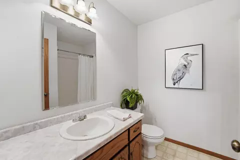 Bath - 1850 E 49th St SE, Saint Cloud, MN 56304 photo 3 of 3