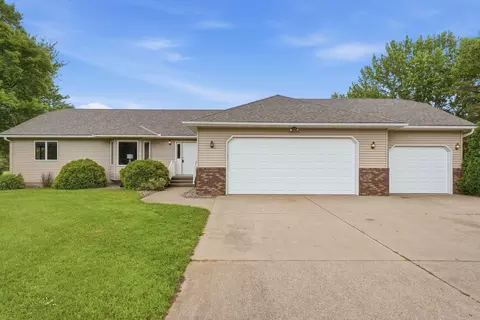 Exterior - 1850 E 49th St SE, Saint Cloud, MN 56304 photo 1 of 15