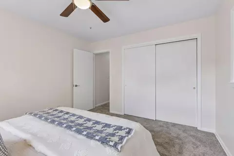 Bedroom - 4965 Main St E, Maple Plain, MN 55359 photo 5 of 6