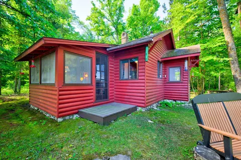 28288 Junco Dr, Nevis, MN 56467