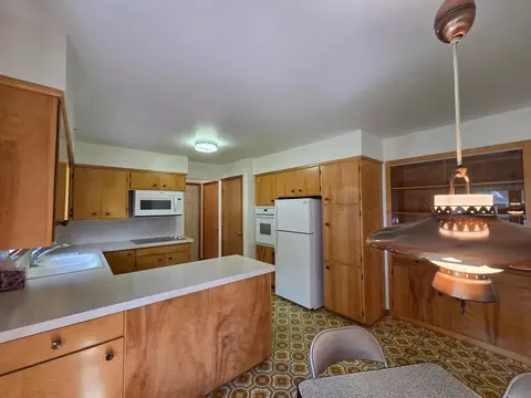 Kitchen - 2202 Windsor Rd, Albert Lea, MN 56007 photo 1 of 4