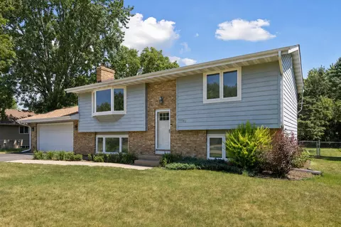 16082 Finland Ave W, Rosemount, MN 55068