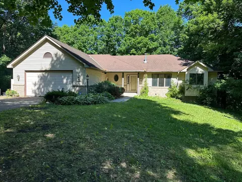 14310 Pike Lake Trl NE, Prior Lake, MN 55372