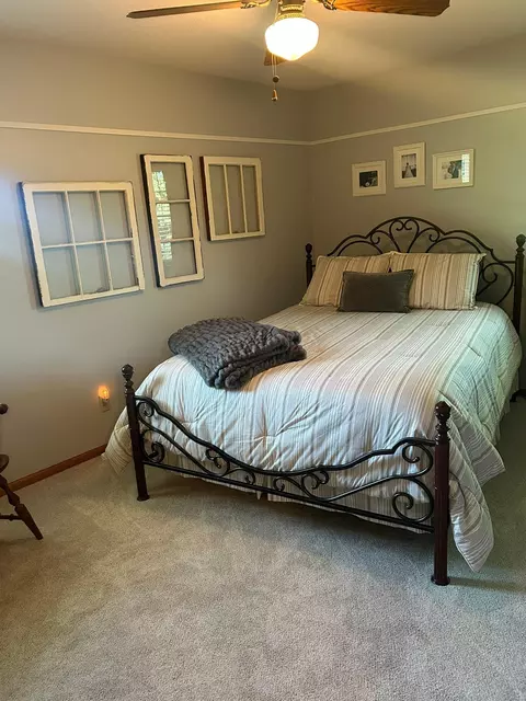 Bedroom - 3660 8th St NE, Willmar, MN 56201 photo 4 of 6