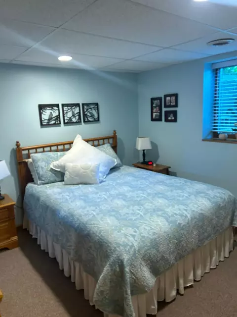 Bedroom - 3660 8th St NE, Willmar, MN 56201 photo 5 of 6