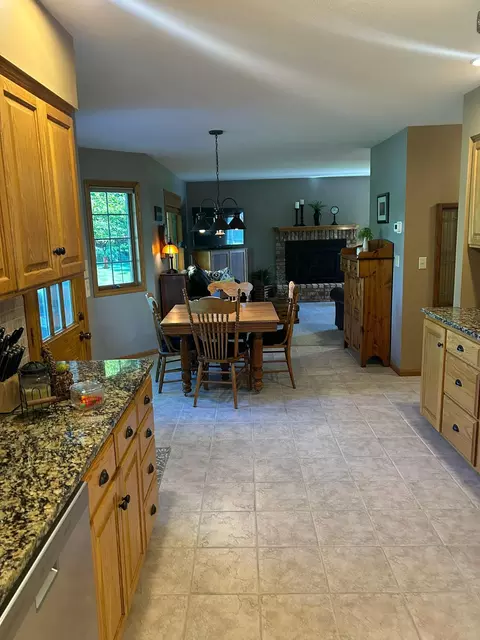 Kitchen - 3660 8th St NE, Willmar, MN 56201 photo 4 of 4