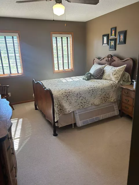 Bedroom - 3660 8th St NE, Willmar, MN 56201 photo 3 of 6