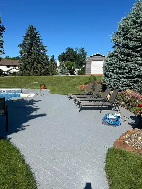 Exterior - 3660 8th St NE, Willmar, MN 56201 photo 6 of 10