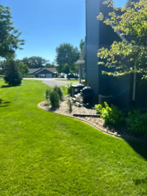 Exterior - 3660 8th St NE, Willmar, MN 56201 photo 8 of 10
