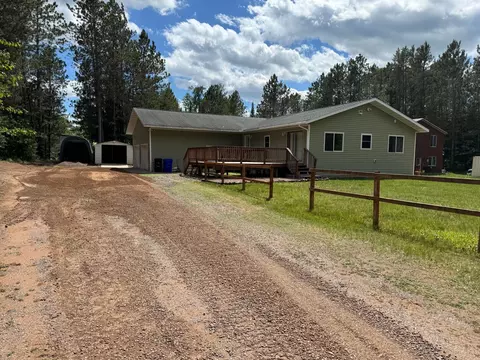 8975 Larimer Dr, Sturgeon Lake, MN 55783