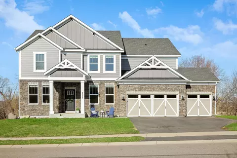 5545 Garland Ln N, Plymouth, MN 55446
