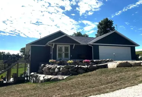1402 Brophy Park Rd NW, Alexandria, MN 56308