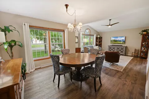 Dining - 2543 Colony Cir, Saint Cloud, MN 56303 photo 4 of 4