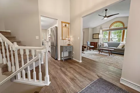 Entry Way - 2543 Colony Cir, Saint Cloud, MN 56303 photo 3 of 7