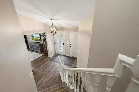 Entry Way - 2543 Colony Cir, Saint Cloud, MN 56303 photo 5 of 7