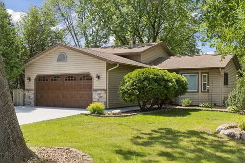 9791 Ives Ln N, Maple Grove, MN 55369
