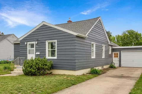 723 11th St S, Benson, MN 56215