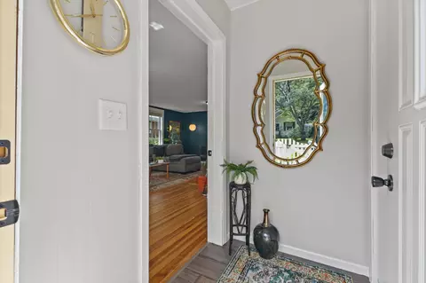 Entry Way - 923 9th Ave SE, Saint Cloud, MN 56304 photo 1 of 6