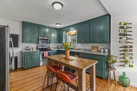 Kitchen - 923 9th Ave SE, Saint Cloud, MN 56304 photo 1 of 6
