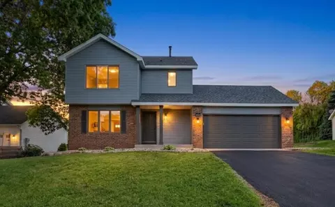18735 Pennington Ave, Eden Prairie, MN 55346