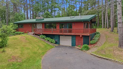 2016 Rice Lake Rd, Duluth, MN 55811 photo 1