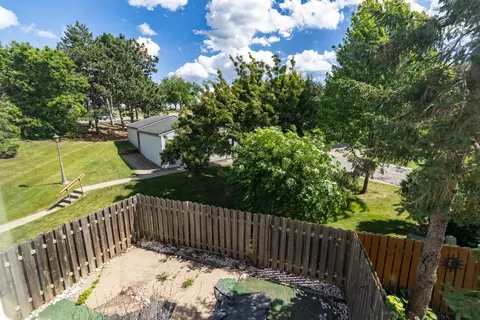 Exterior - 3422 Highlander Dr, Eagan, MN 55122 photo 3 of 5