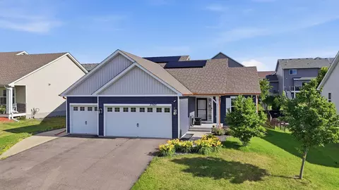7765 205th St W, Lakeville, MN 55044