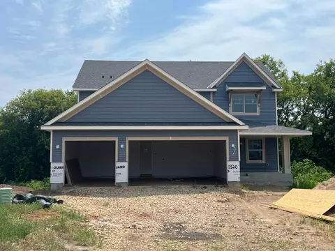 Exterior - 1320 136th Cir E, Rosemount, MN 55068 photo 2 of 7