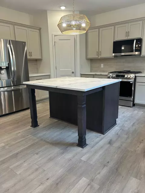 Kitchen - 1320 136th Cir E, Rosemount, MN 55068 photo 8 of 17