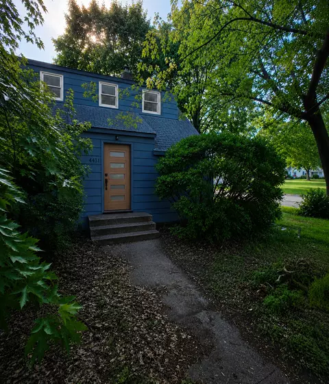 4431 James Ave N, Minneapolis, MN 55412