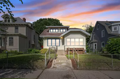 3736 Park Ave, Minneapolis, MN 55407