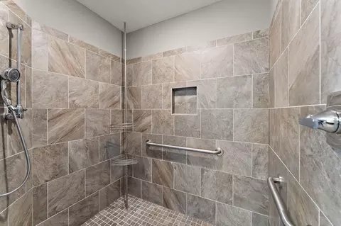Bath - 10809 Brookside Trl N, Champlin, MN 55316 photo 4 of 6