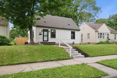 5544 32nd Ave S, Minneapolis, MN 55417