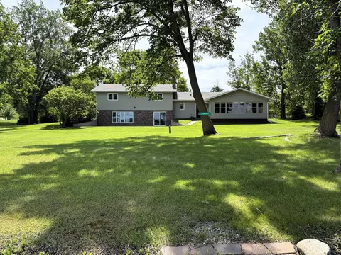10928 E Lake Ida Ln, Lake Park, MN 56554