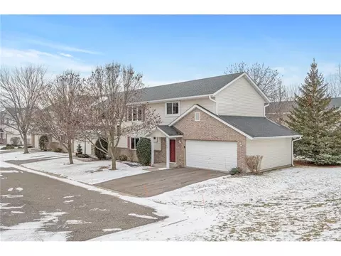 6362 207th St N, Forest Lake, MN 55025