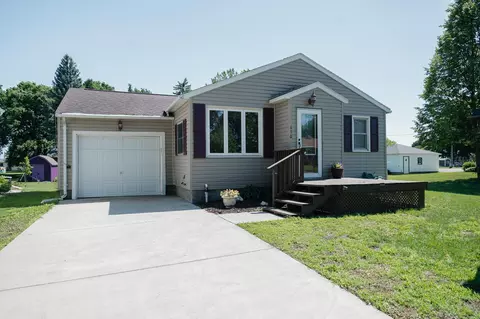 430 Birch St E, Trimont, MN 56176