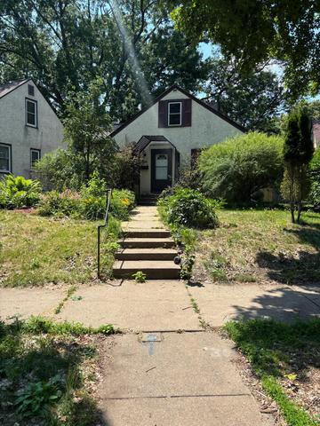 5336 Hiawatha Ln, Minneapolis, MN 55417